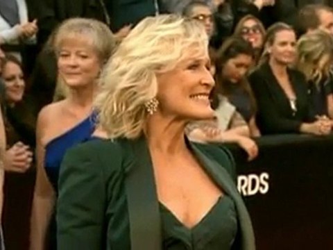 Stars don va-va-voom gowns for Oscars red carpet.