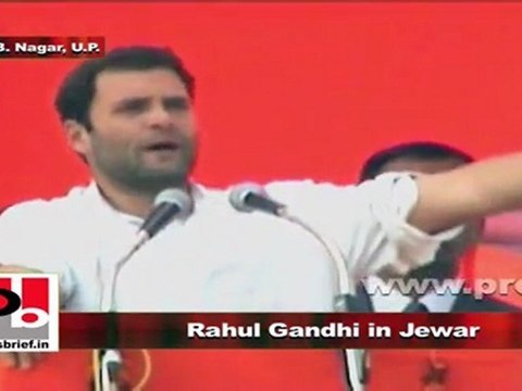 Rahul Gandhi in Jewar talks about assault on farmers in Tappal, Bhatta-Parsaul