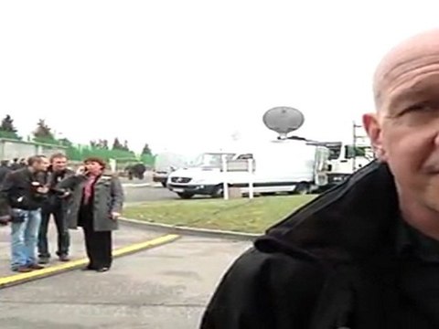 Les salariés de Petroplus réagissent à la venue de N. Sarkozy