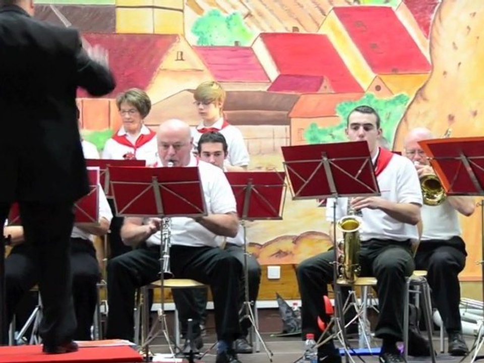 ST-FIRMIN : Marche de Strauss des Bandalous