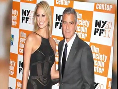 Celebrities Show Some Leg