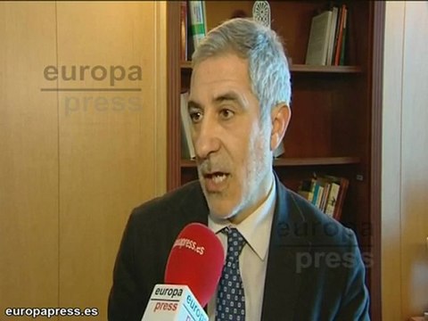 Llamazares asegura que la absolución es menos dolorosa