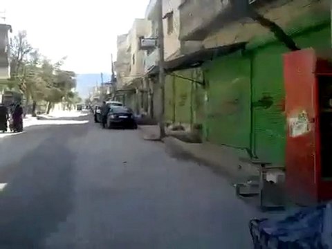 فري برس ادلب دركوش اضراب عام ردا على دستور المجرم الأسد 26 2 2012