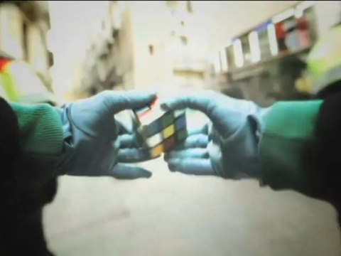 TV3 - Òpera en texans - Delafé y las flores azules: Un bel dì vedremo