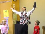 MAGICIAN FOR BIRTHDAY PARTIES AND CHILDREN'S SHOWS IN TORONTO. ENTERTAINER FOR ALL AGES!