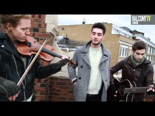 THE PICTURES - PICKING THE PIECES (BalconyTV)