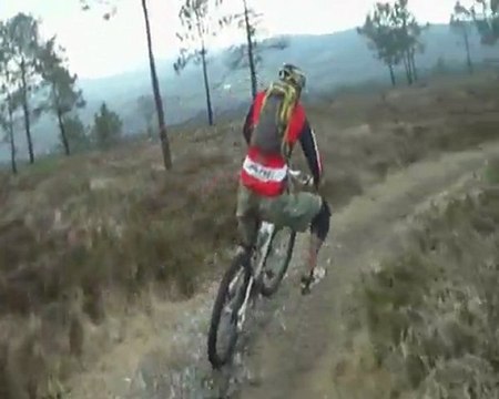 DESCENTE DU MENEZ HOM VTT