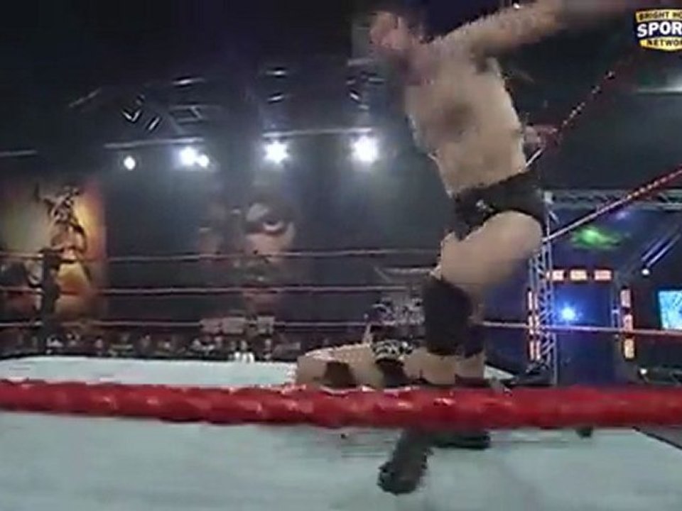 FCW.2012.02.26.HDTV.x264-RUDOS
