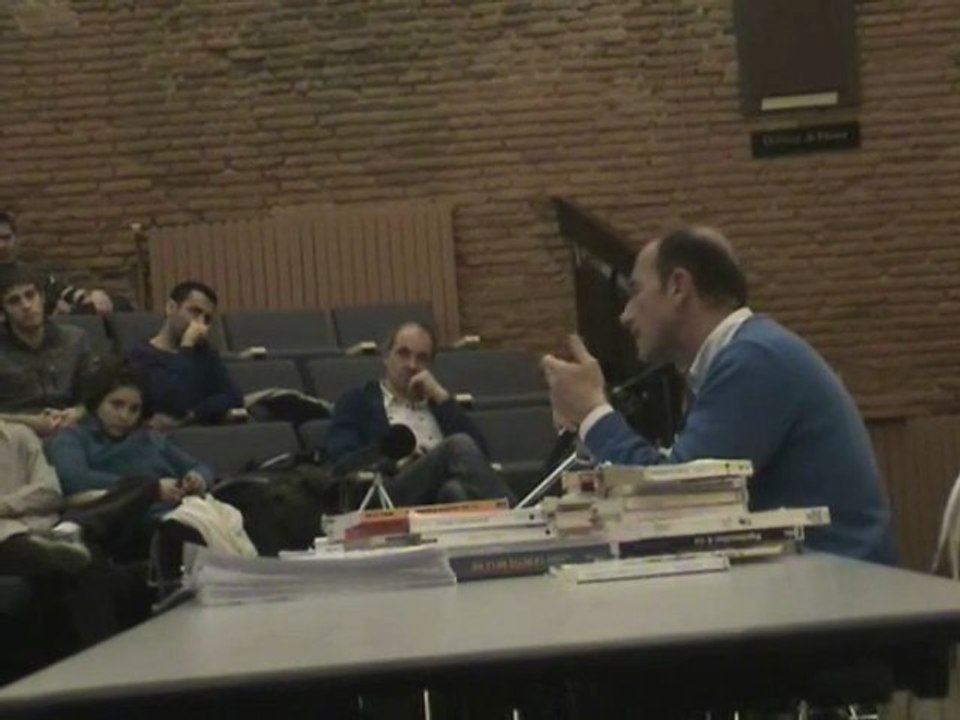 Conférence /Débat à Toulouse  Etienne Chouard (24 02 2012) Partie 1-6