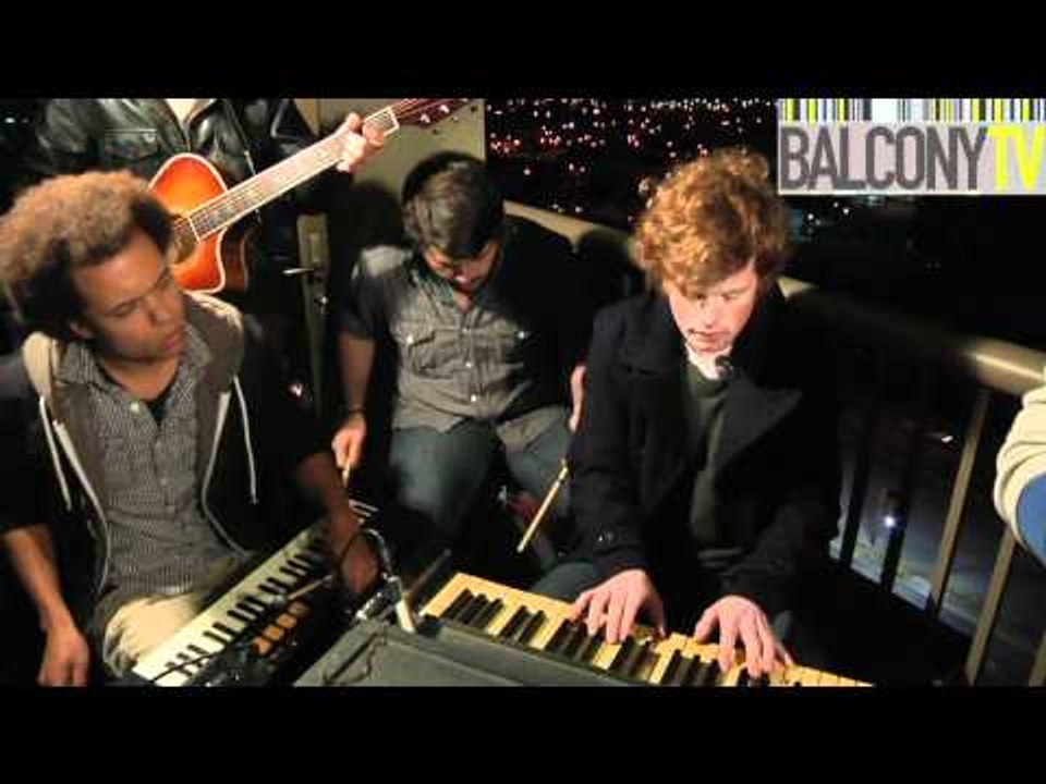 VINYL THIEF - CONTROL (BalconyTV)