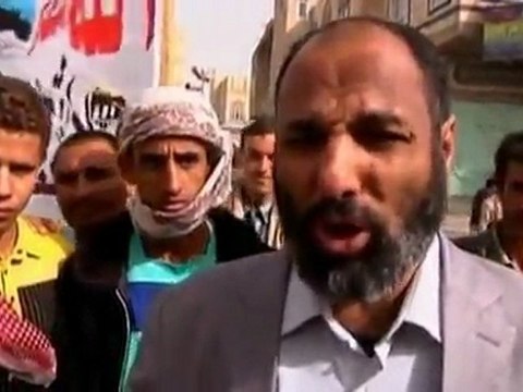 Funerals in Yemen after suicide bombing