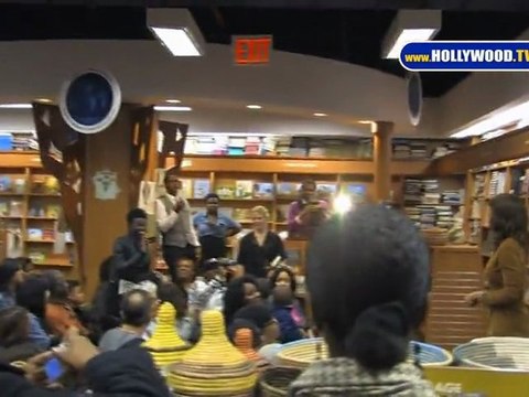 Tyra Banks Promotes Debut Novel, Modelland