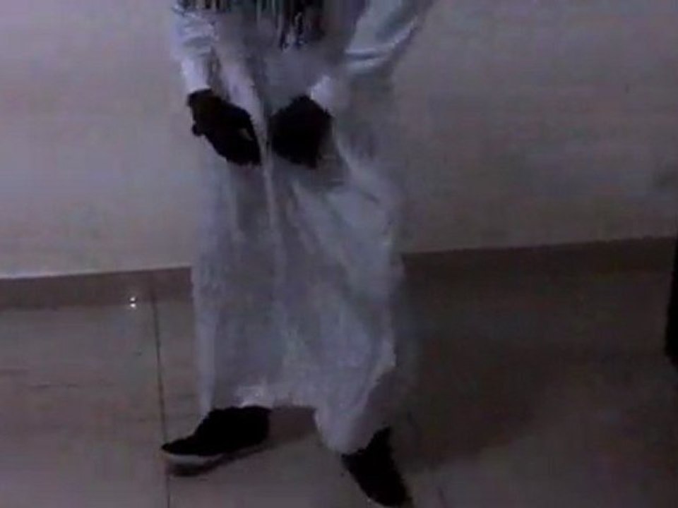 Mallam dancing Azonto