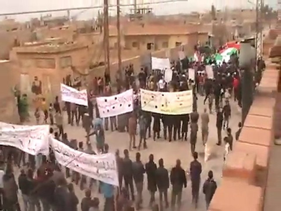 فري برس أحرار الدرباسية ـ اثنين الوفاء لأطفال درعا هام 27 2 2012 ج2