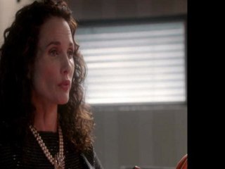 Watch Jane by Design s01x09 1x09  "The Getaway"