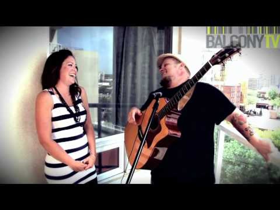 CAS HALEY - SLOW DOWN (BalconyTV)