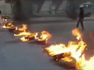 فري برس ريف دمشق ببيلا قطع الطرقات رداً على الدستور 26 2 2012