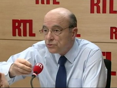 Journalistes à Homs: situation toujours bloquée, selon Juppé