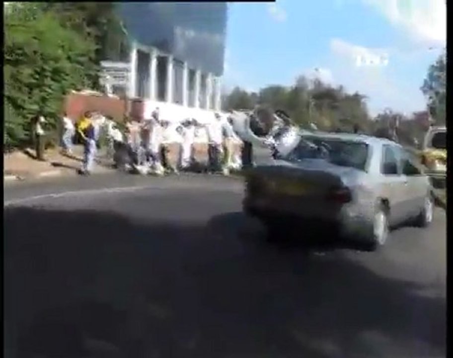 accident 2012 حادثة سير بالفعل خطيرة و مضحكة