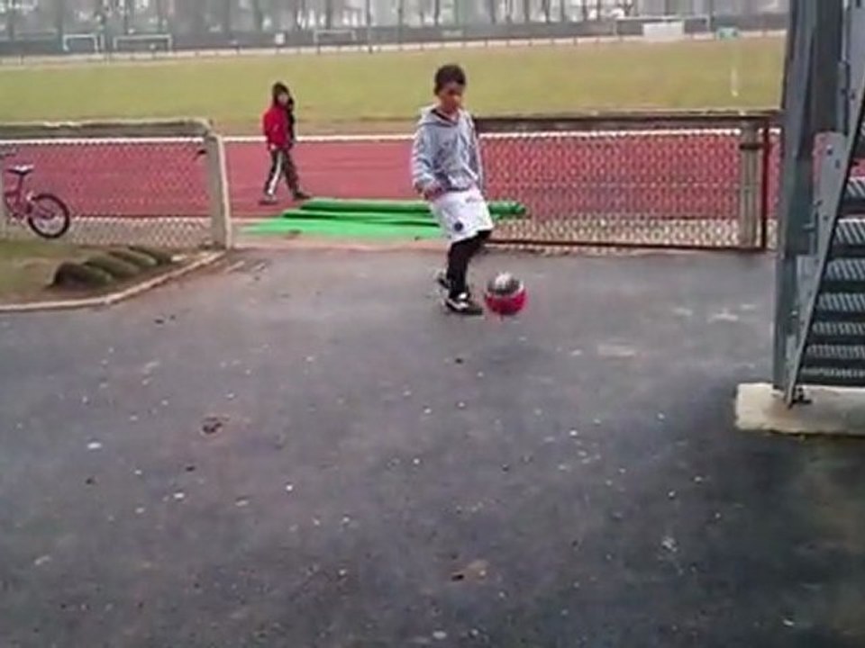 LE ROBINET aherdane amezian !