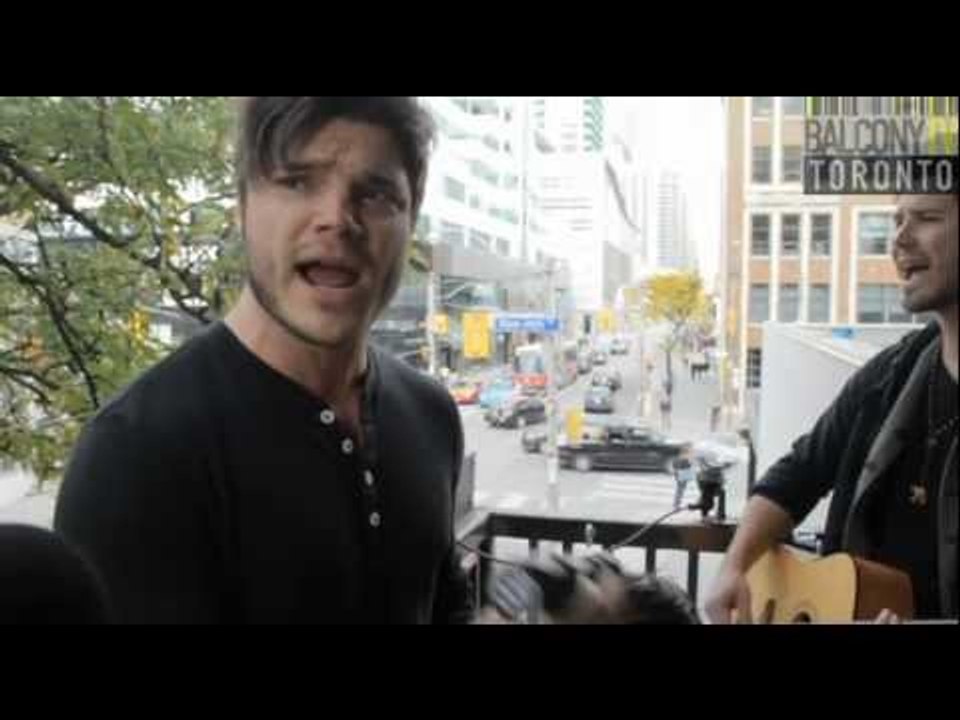 HOLLOWICK - NOT THERE YET (BalconyTV)