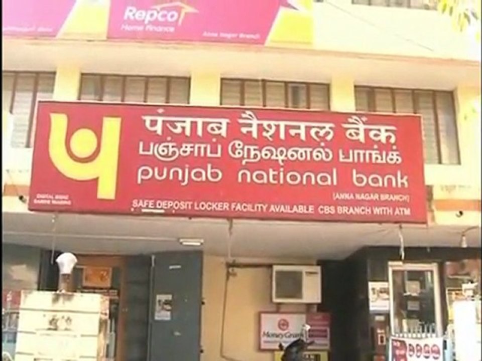 Indian workers strike over inflation