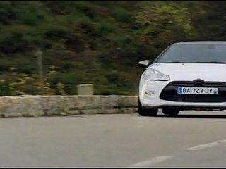 Des compactes pas banales