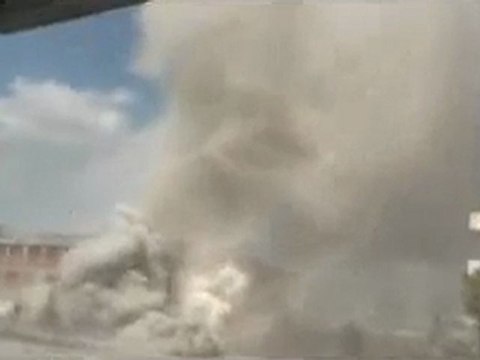 فري برس حمص بابا عمرو تدمير احدى المنازل بالقصف على الحي 27 2 2012