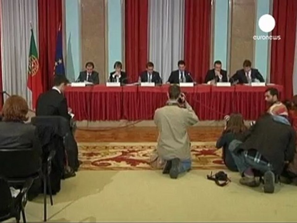 Portugal : la troïka donne son feu vert à un nouveau...