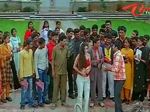 Rekha Romantic Hug With Aditya Om - Telugu Comedy