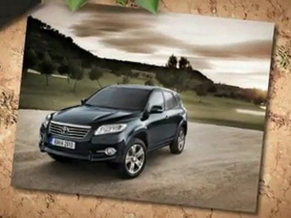 Preferred Auto Imports Preowned Toyota RAV4 near Wyoming, MI