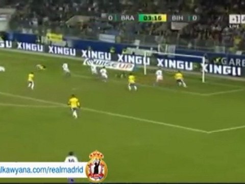 هدف مرسيلو الرائع في مرمى البوسنة والهرسك - 2-1