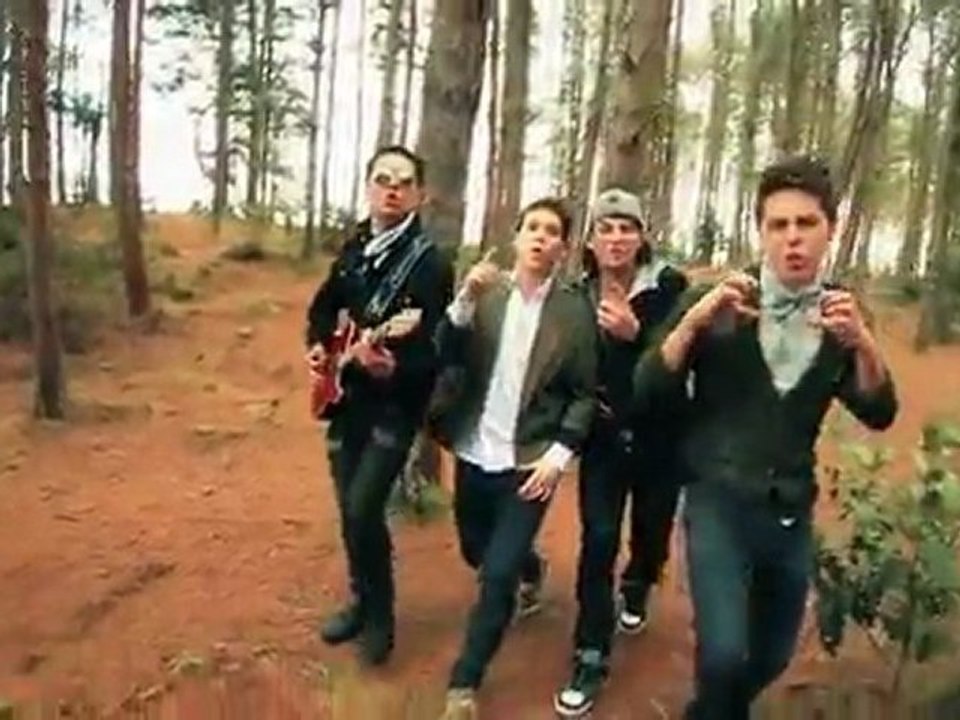 Correr el riesgo (Official Video) - PISO 21