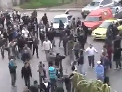 فري برس دمشق كفرسوسة المظاهرة التي انطلقت بعد دفن الشهيدين 28 2 2012 ج5