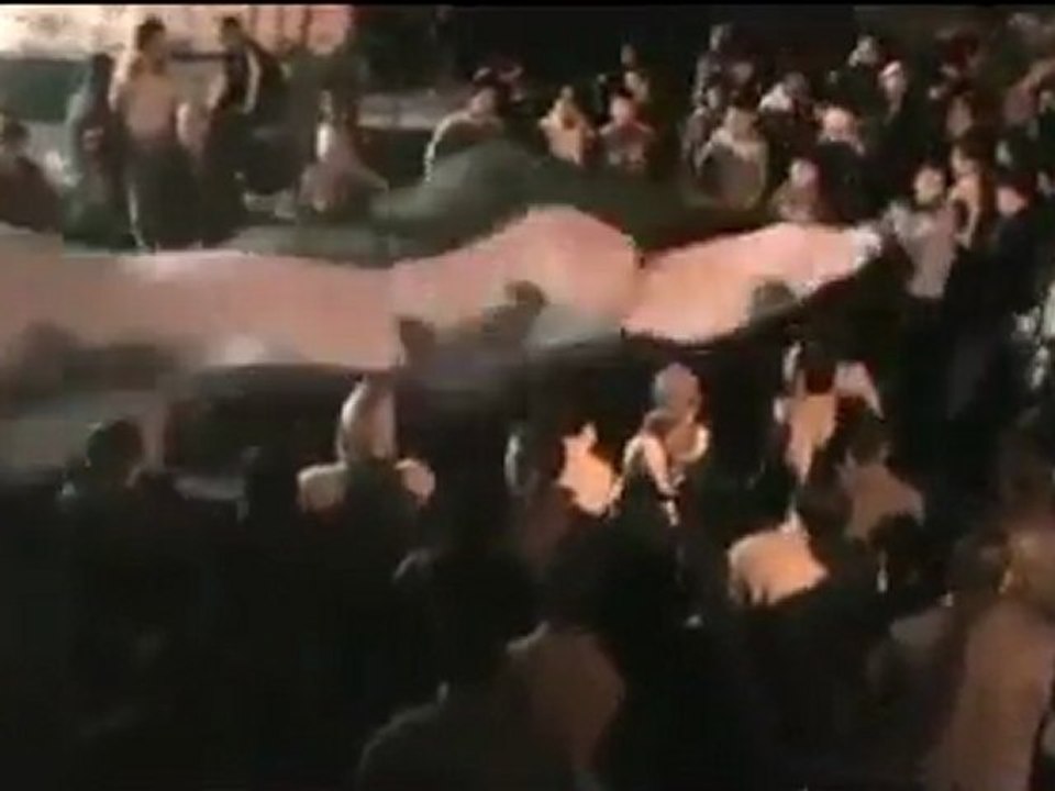 فري برس حمص  مسائية حي الخالدية ما رح نركع الا لله 28 2 2012