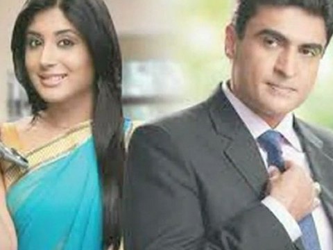 Dr. Ashutosh, Mohnish Bahl Quits Kuch Toh Log Kahenge - TV News