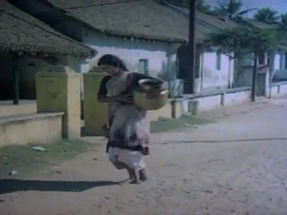 Manjal Nila - Ranjani Telling Her Past