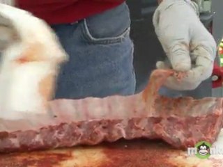 Classic Fall-Off-The-Bone BBQ Ribs