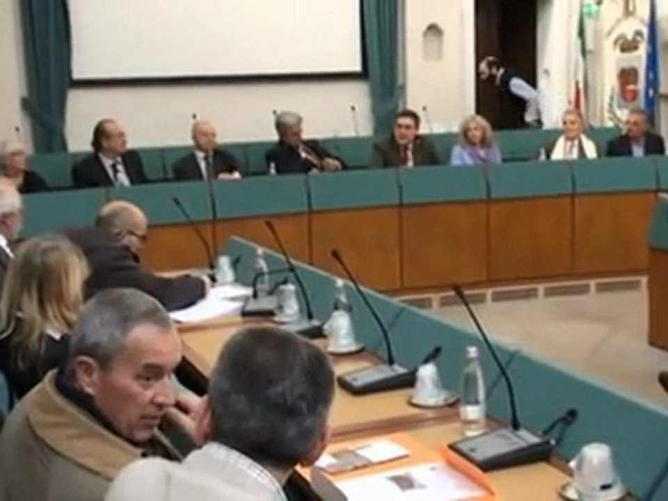 Autista di ambulanza ritrova fossile di dinosauro a Novafeltria