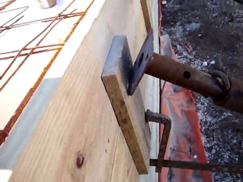 MOV02044