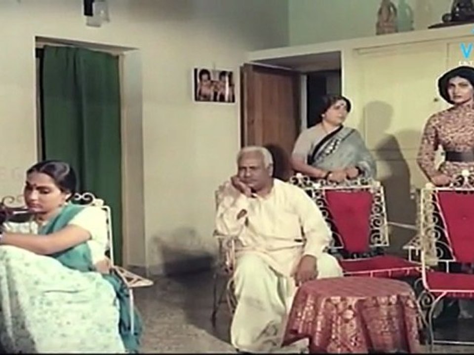 City Rowdy - Madhavi In Police Station