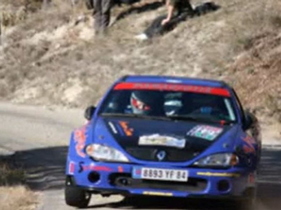 camera embarque rallye de vaison la romain 2012 n°69 mégane