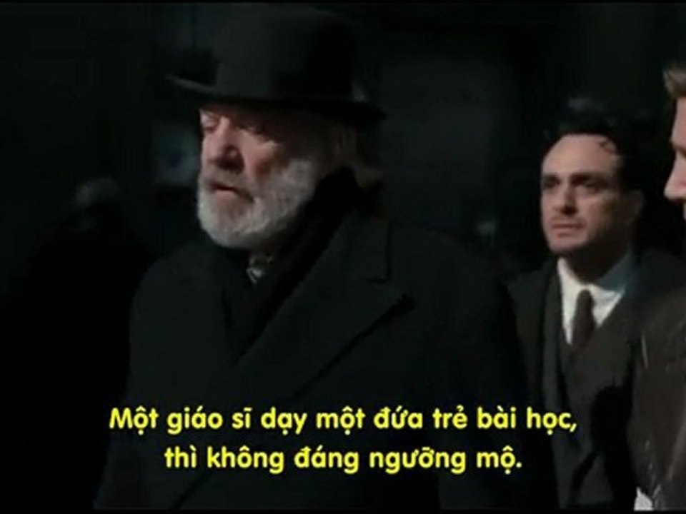 Uprising.2001_clip2