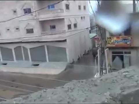 فري برس درعا الحراك اقتحام بالدبابات وقصف عشوائي 29 2 2012