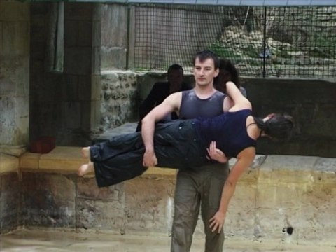 eAU #02 - trailer 2012 - création 2006 pour 4 danseurs, 2 musiciens et 1 lavoir...