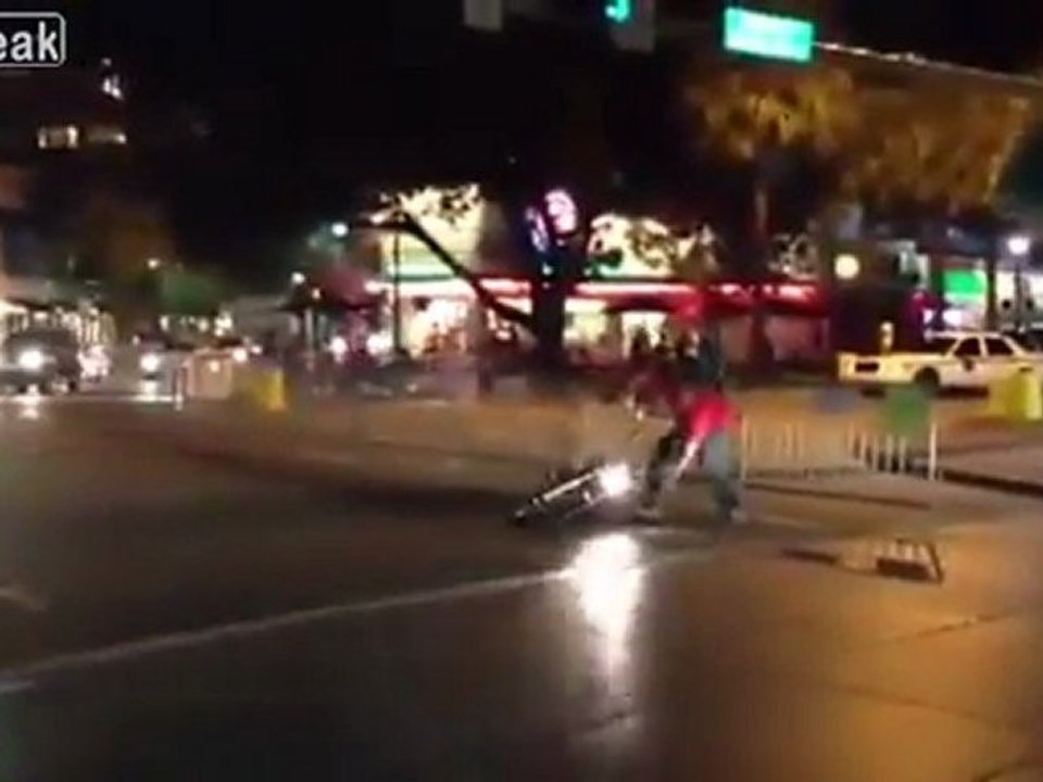 Bourré, faut pas faire de moto (Double FAIL)