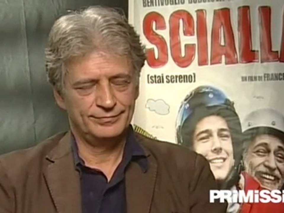 Intervista a Fabrizio Bentivoglio e Filippo Scicchitano protagonisti di Scialla - Primissima.it