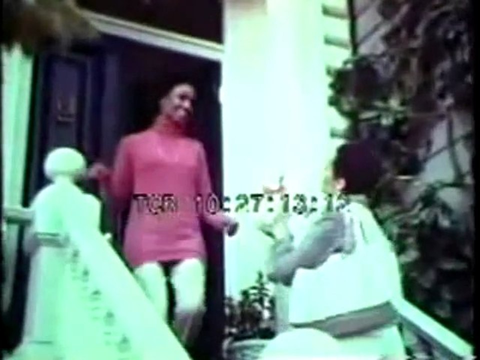 9598 Avon commercial 84