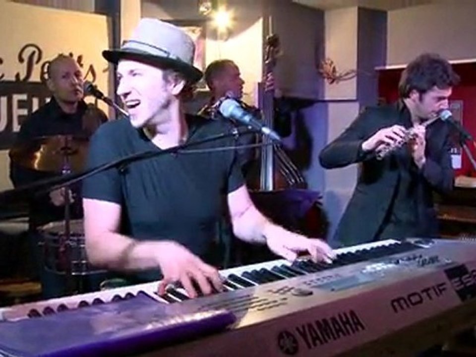 Deldongo Quintet - El Perro