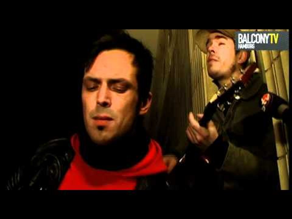 THE BOX FOX (BalconyTV)